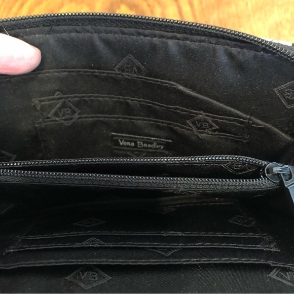 Vera Bradley, RFID Card Case, Floral, Black/White/Pink, 6.5โx4โx1.5โ - Picture 4 of 8